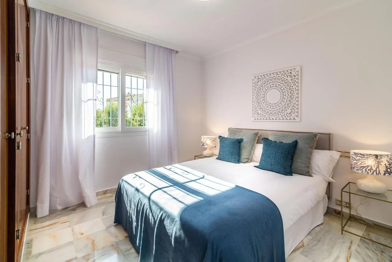 Vacation Marbella I Villa Adelfas, Andalusian Style, Private Pool, Sea View