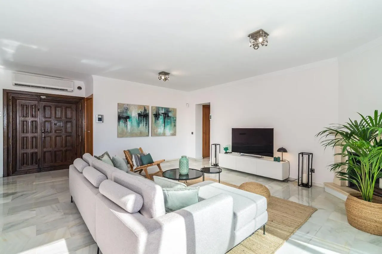 Vacation Marbella I Villa Adelfas, Andalusian Style, Private Pool, Sea View ספרד