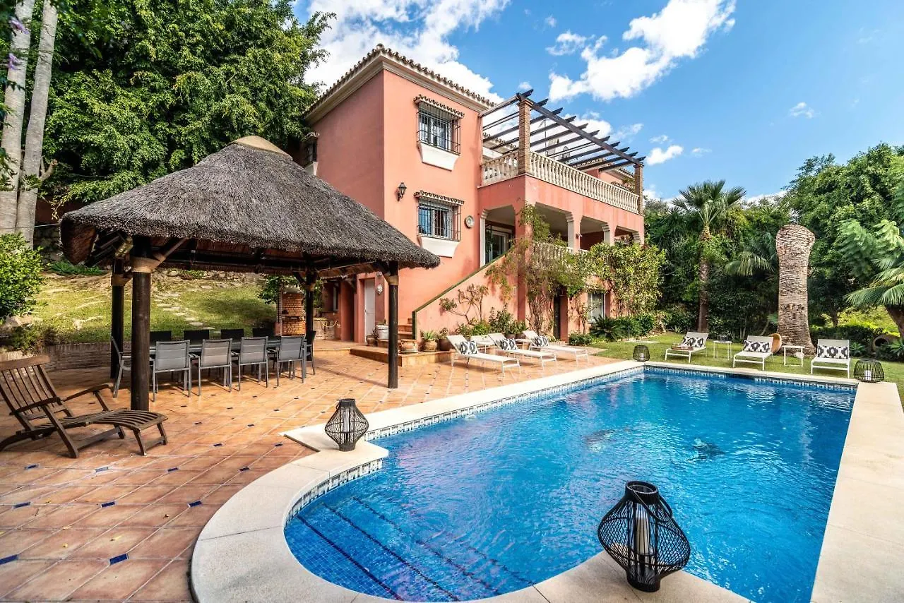 Vacation Marbella I Villa Adelfas, Andalusian Style, Private Pool, Sea View